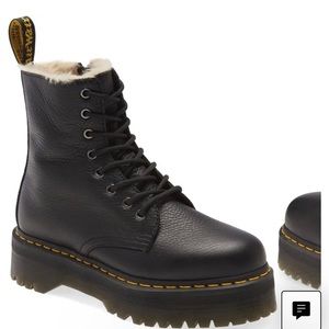 LIKE NEW 	Black Faux-Fur Lined Platform Jadon Boots